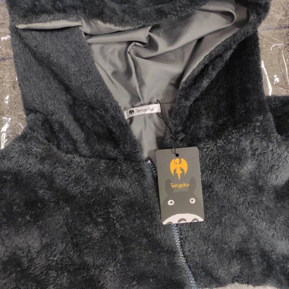 Brand new Kawaiu Tengoku Totoro jacket. - Picture 4 of 6